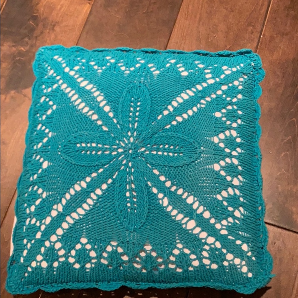 ANTHOLOGY PILLOW